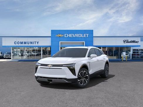 New 2025 Chevrolet Blazer EV LT image 17