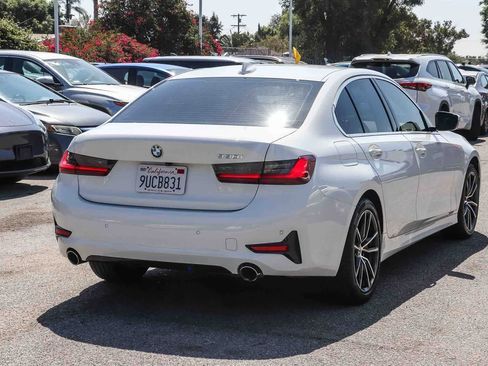 Used 2022 BMW 330i Sedan w/ Convenience Package image 4