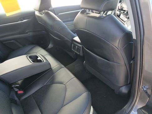Used 2024 Toyota Camry XSE FWD image 15