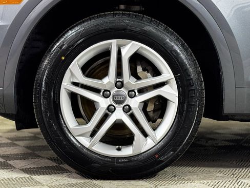 Used 2018 Audi Q5 2.0T Premium Plus w/ Premium Plus Package image 2