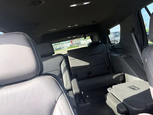 Used 2021 Chevrolet Tahoe Z71 AWD/4WD image 10