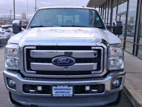 Used 2012 Ford F350 Lariat w/ Chrome Pkg image 3