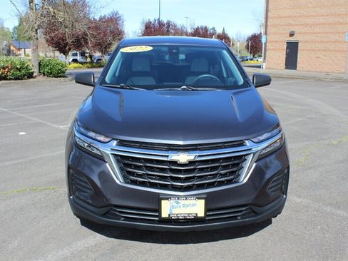 Used 2022 Chevrolet Equinox LS FWD image 6