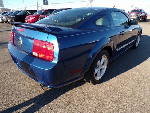Used 2008 Ford Mustang GT image 4