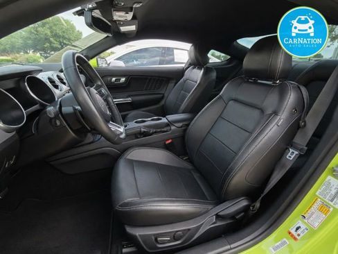 Used 2020 Ford Mustang GT Premium w/ Black Accent Package RWD image 6