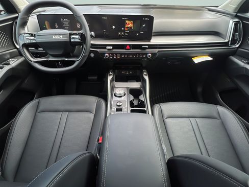 New 2026 Kia Sorento EX w/ EX Premium Package FWD image 13