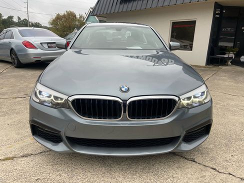 Used 2018 BMW 530i w/ M Sport Package image 2