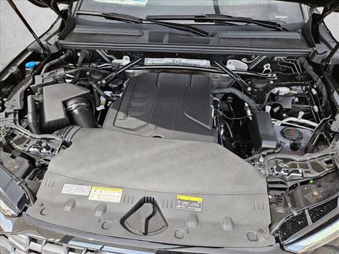 Used 2025 Audi Q5 Premium Plus w/ Premium Plus image 16