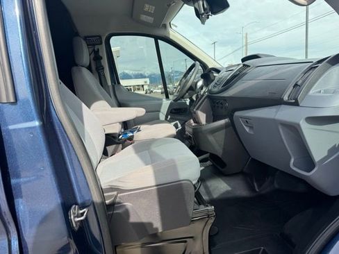 Used 2018 Ford Transit 250 130 Low Roof image 4