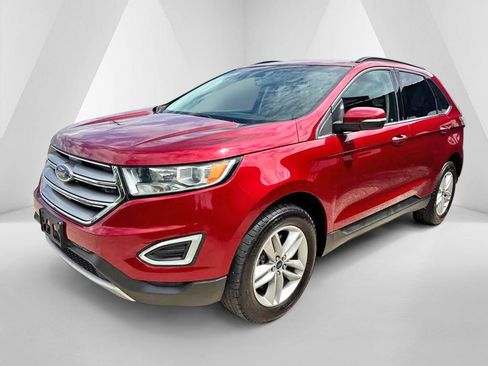 Used 2017 Ford Edge SEL w/ Equipment Group 201A AWD/4WD image 3