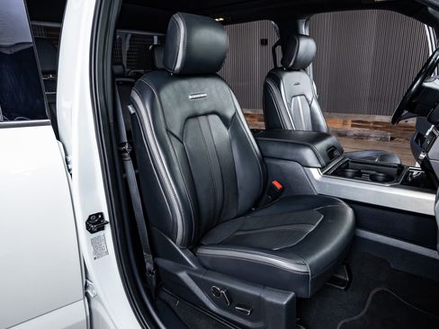 Used 2022 Ford F250 Platinum image 31