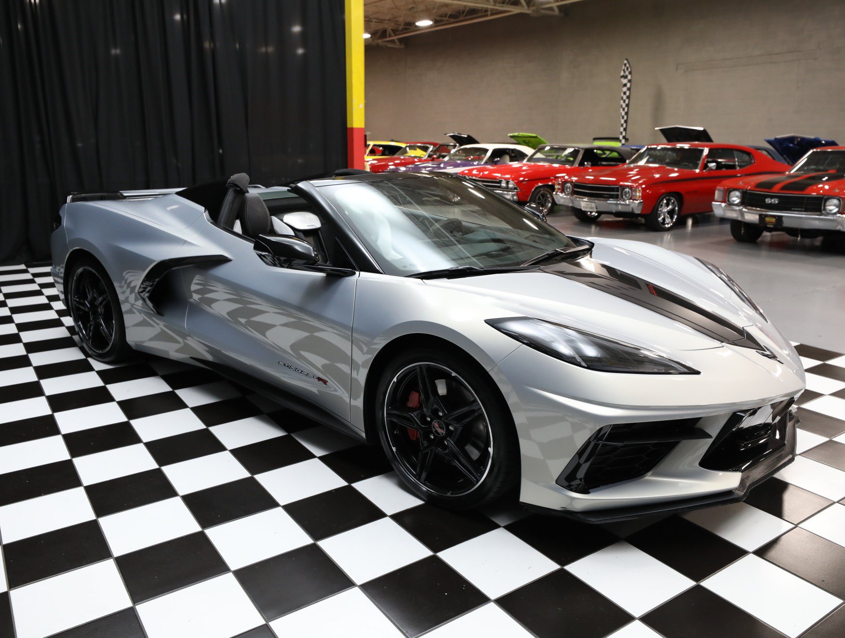 Used 2021 Chevrolet Corvette Stingray Premium Conv w/ Z51 Performance Package RWD image 50