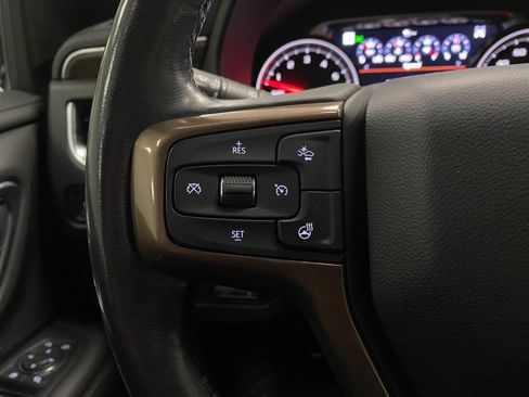 Used 2021 Chevrolet Tahoe High Country w/ Premium Package AWD/4WD image 16