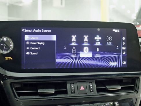 Used 2022 Lexus ES 350 Ultra Luxury image 22