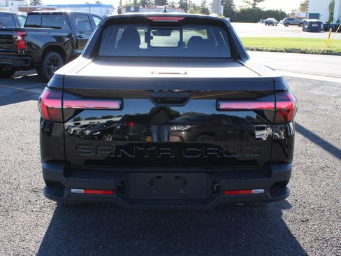 Used 2023 Hyundai Santa Cruz SEL w/ Activity Package image 5