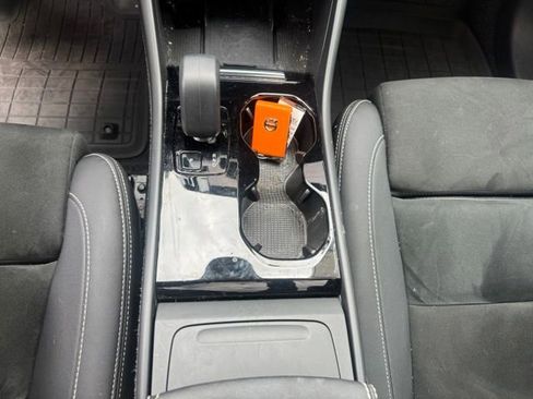 Used 2023 Volvo C40 P8 Recharge Ultimate w/ Protection Package Premier AWD/4WD image 12