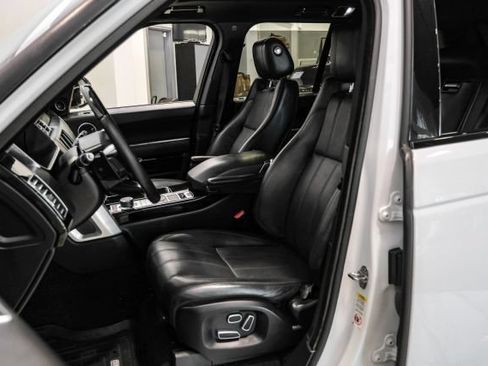 Used 2014 Land Rover Range Rover Supercharged AWD/4WD image 37