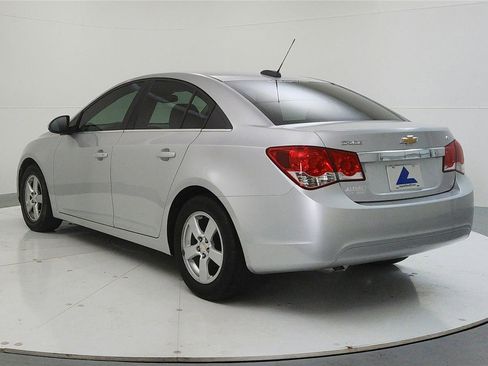 Used 2015 Chevrolet Cruze LT image 5