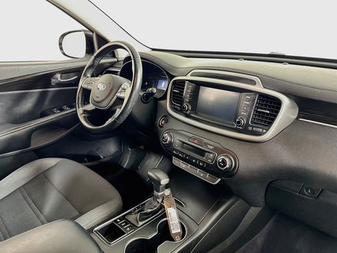 Used 2020 Kia Sorento S AWD/4WD image 28