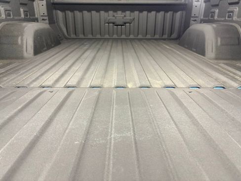 Used 2025 Chevrolet Silverado 1500 ZR2 w/ Technology Package image 43