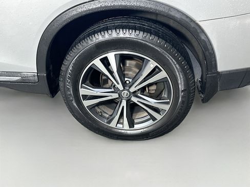 Used 2017 Nissan Rogue SL w/ SL Premium Package image 11