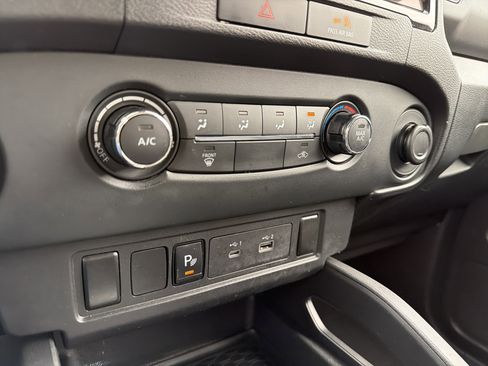 Used 2022 Nissan Frontier S w/ Technology Package image 20