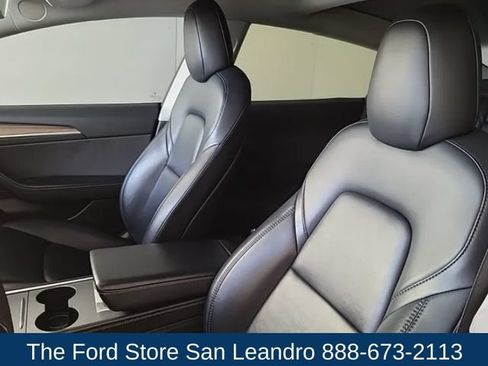 Used 2022 Tesla Model 3 Long Range AWD/4WD image 15
