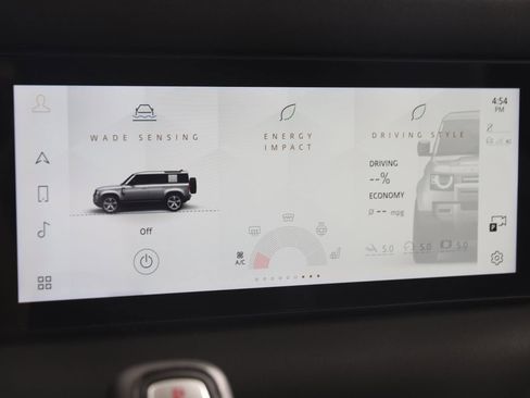 Used 2023 Land Rover Defender 110 S image 39