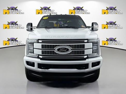 Used 2019 Ford F250 Lariat w/ Snow Plow Prep Package AWD/4WD image 2