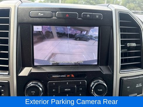 Used 2020 Ford F150 Lariat AWD/4WD image 8