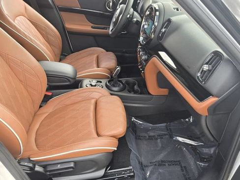 Used 2024 MINI Cooper Countryman S w/ Signature Upholstery Package FWD image 19