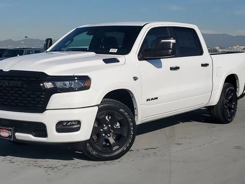 New 2026 RAM 1500 4x4 Crew Cab image 34