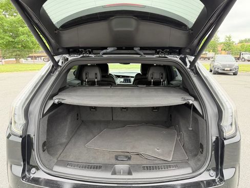 Used 2019 Cadillac XT4 Sport w/ Cold Weather Package FWD image 7