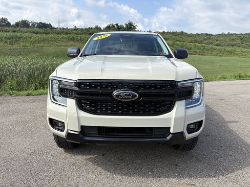 Used 2025 Ford Ranger XLT w/ Equipment Group 301A High AWD/4WD image 8
