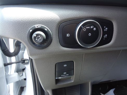 Used 2022 Ford Transit 350 XLT AWD/4WD image 12