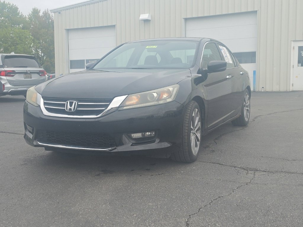 Used 2014 Honda Accord Sport image 3