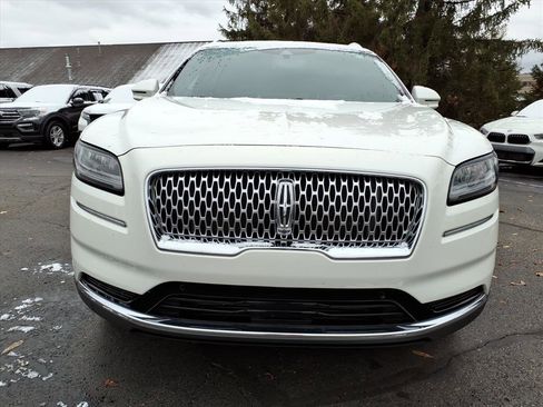 Used 2022 Lincoln Nautilus Reserve w/ Equipment Group 201A image 2