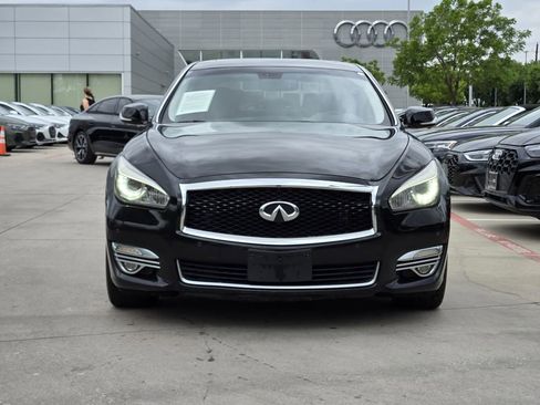 Used 2017 INFINITI Q70 L 3.7 RWD image 4