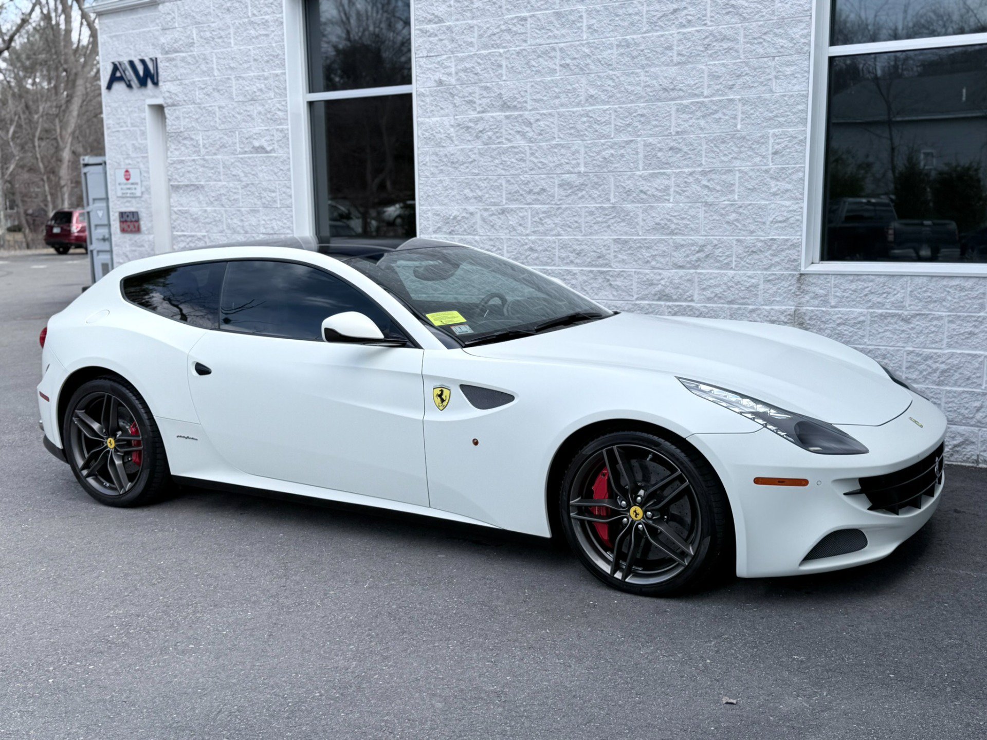 Used 2012 Ferrari FF AWD/4WD image 32