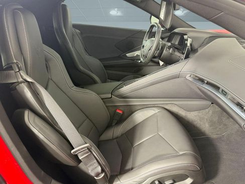 Used 2025 Chevrolet Corvette Z06 RWD image 21