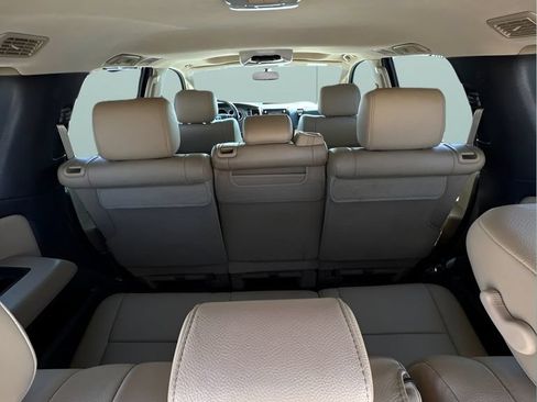 Used 2015 Toyota Sequoia Limited RWD image 19