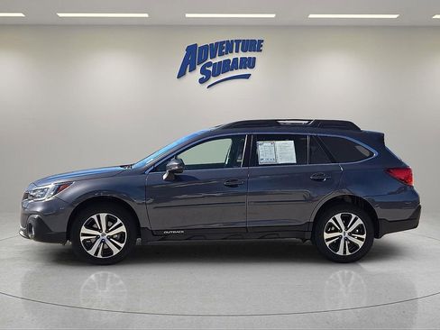 Used 2018 Subaru Outback 2.5i Limited image 4