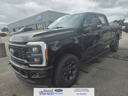 Used 2023 Ford F250 XL w/ STX Appearance Package AWD/4WD image 1