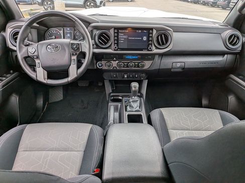 Used 2023 Toyota Tacoma TRD Sport image 28