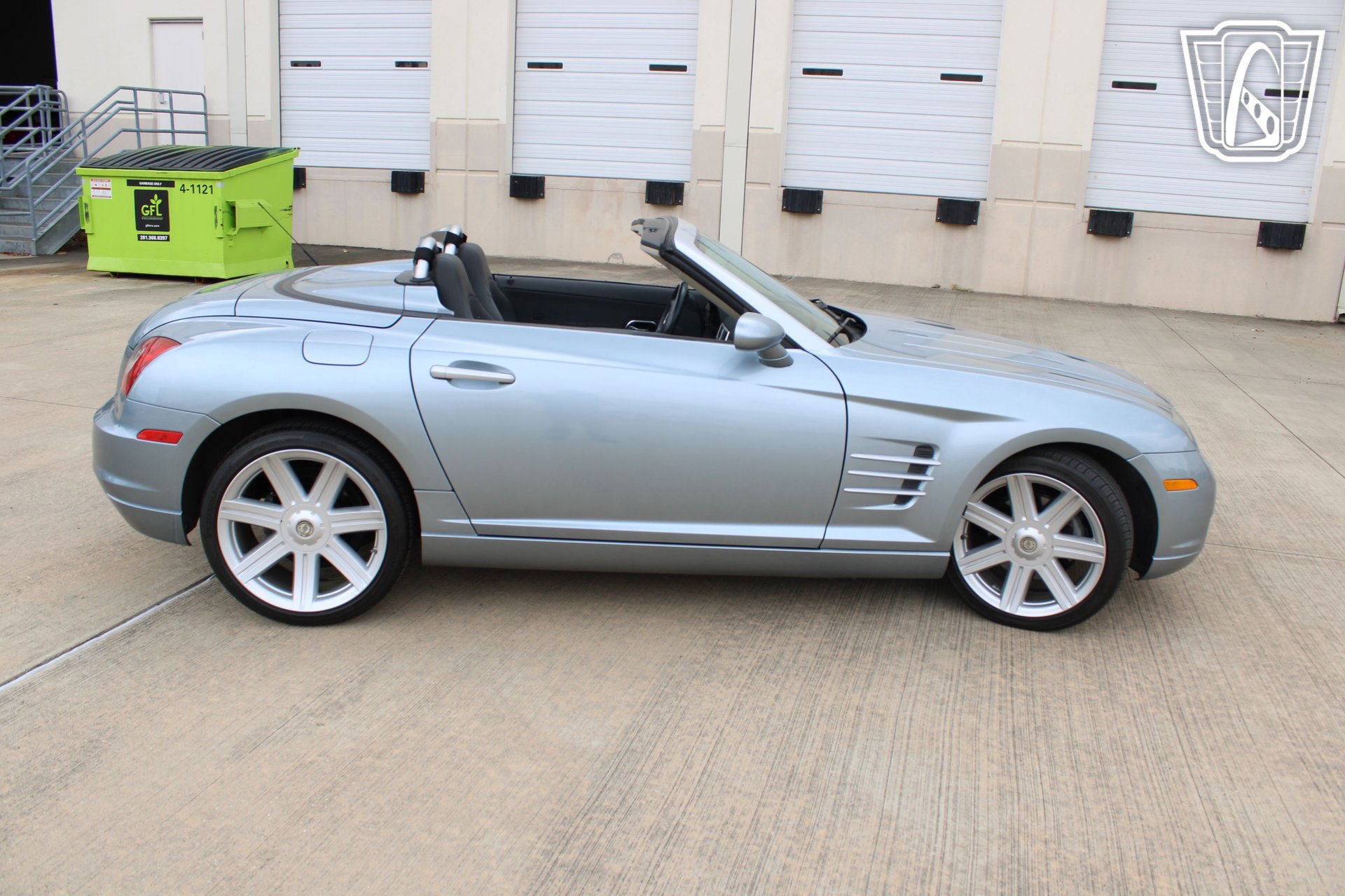 Used 2005 Chrysler Crossfire Limited RWD image 4