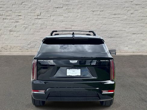 Certified 2025 Cadillac Escalade IQ Sport 2 w/ LPO, ONYX Package AWD/4WD image 4