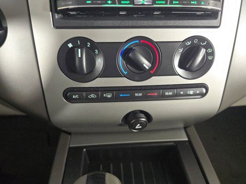 Used 2012 Ford Expedition XLT w/ Leather Seating Pkg image 15