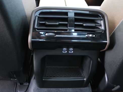 Used 2024 BMW 530i xDrive w/ Executive Package image 39