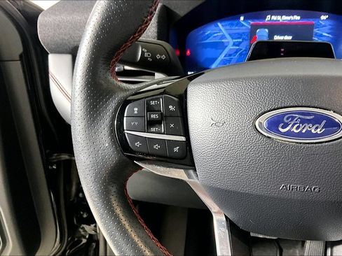Used 2025 Ford Explorer ST-Line AWD/4WD image 14