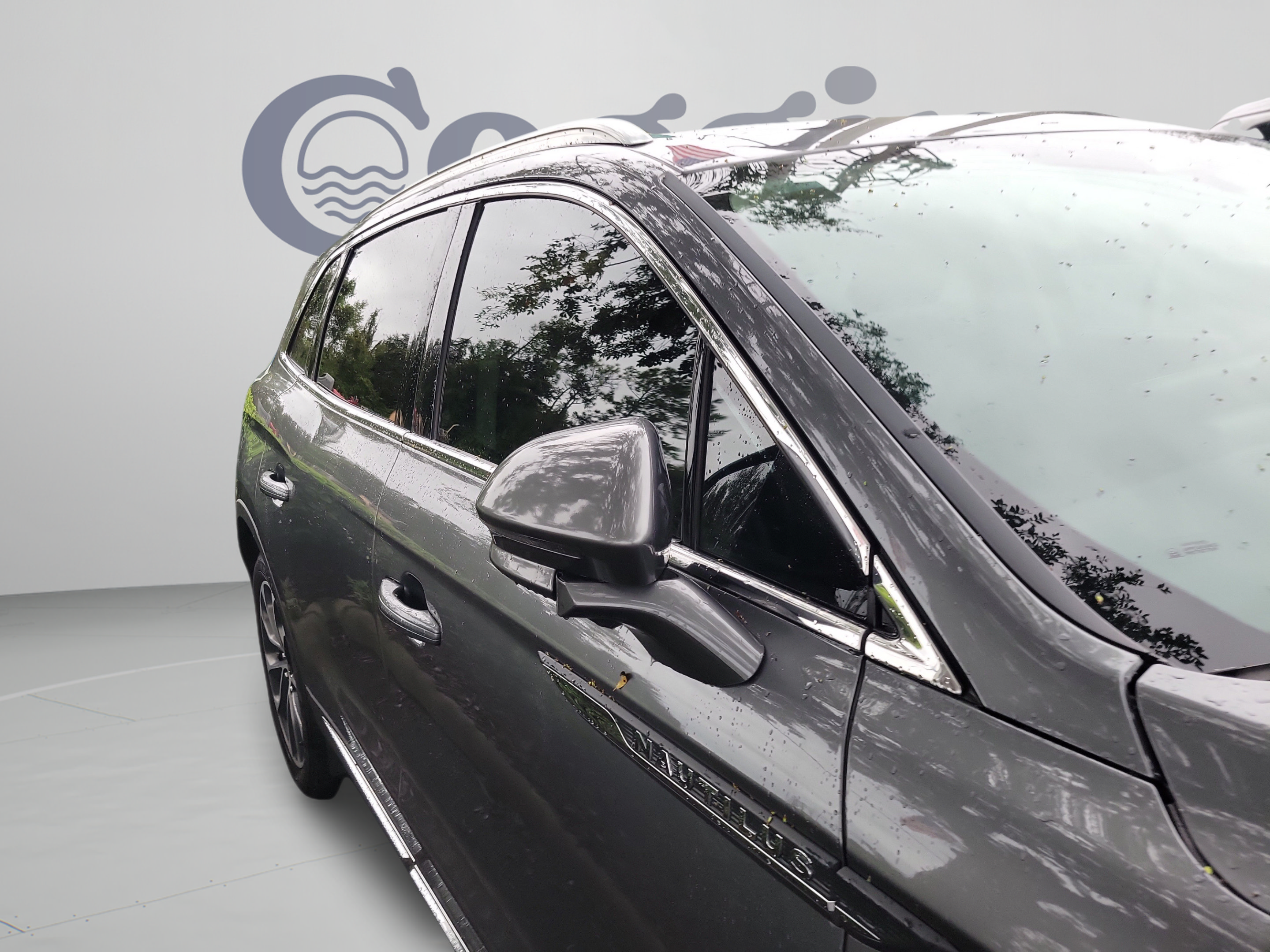 Used 2023 Lincoln Nautilus Reserve FWD image 13